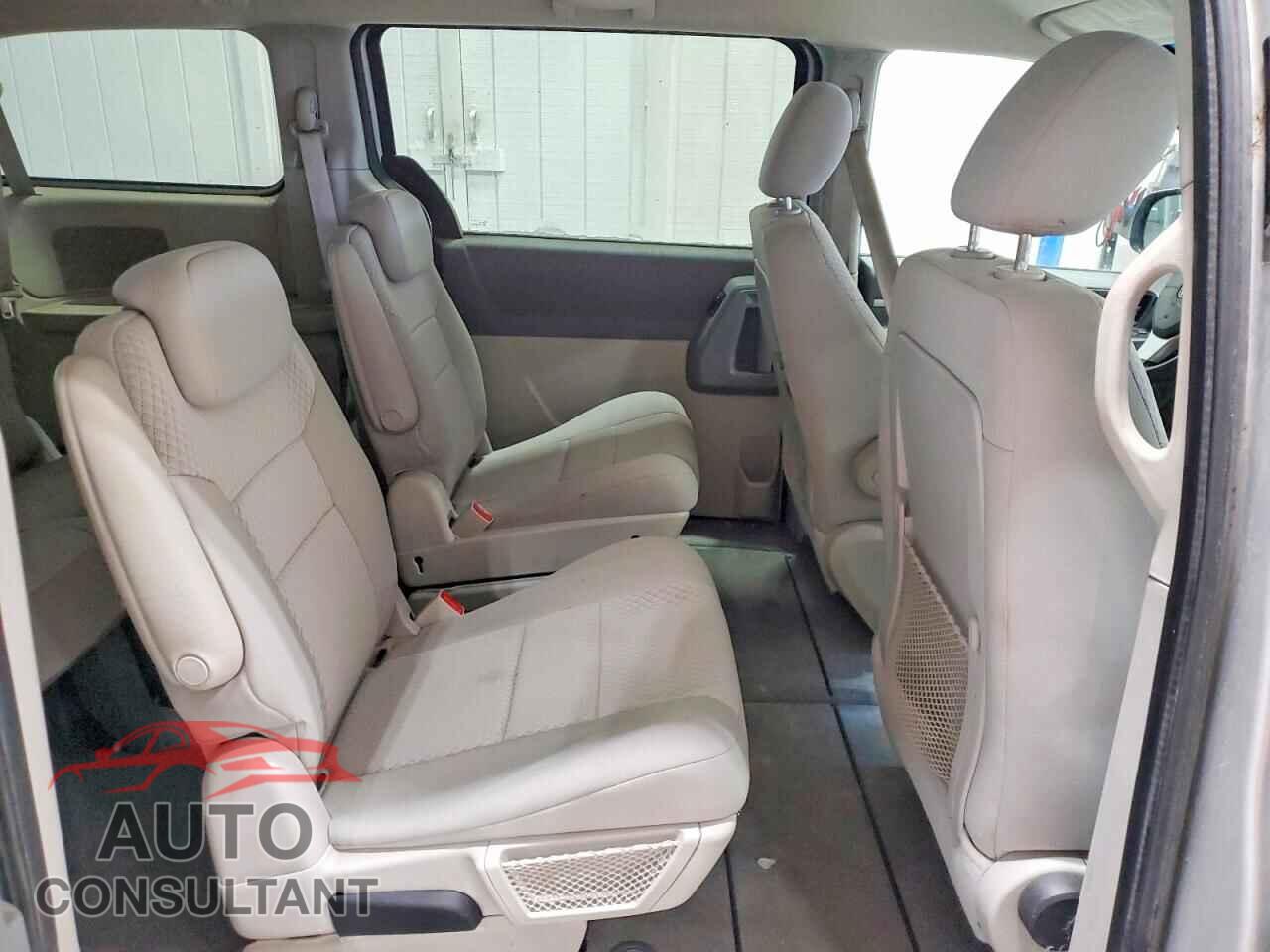 DODGE CARAVAN 2010 - 2D4RN4DE7AR171490