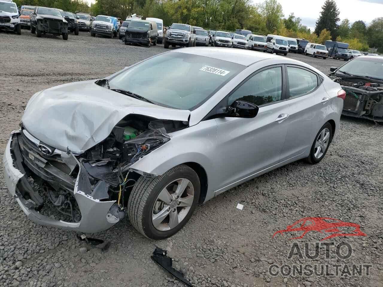 HYUNDAI ELANTRA 2013 - KMHDH4AE6DU582644