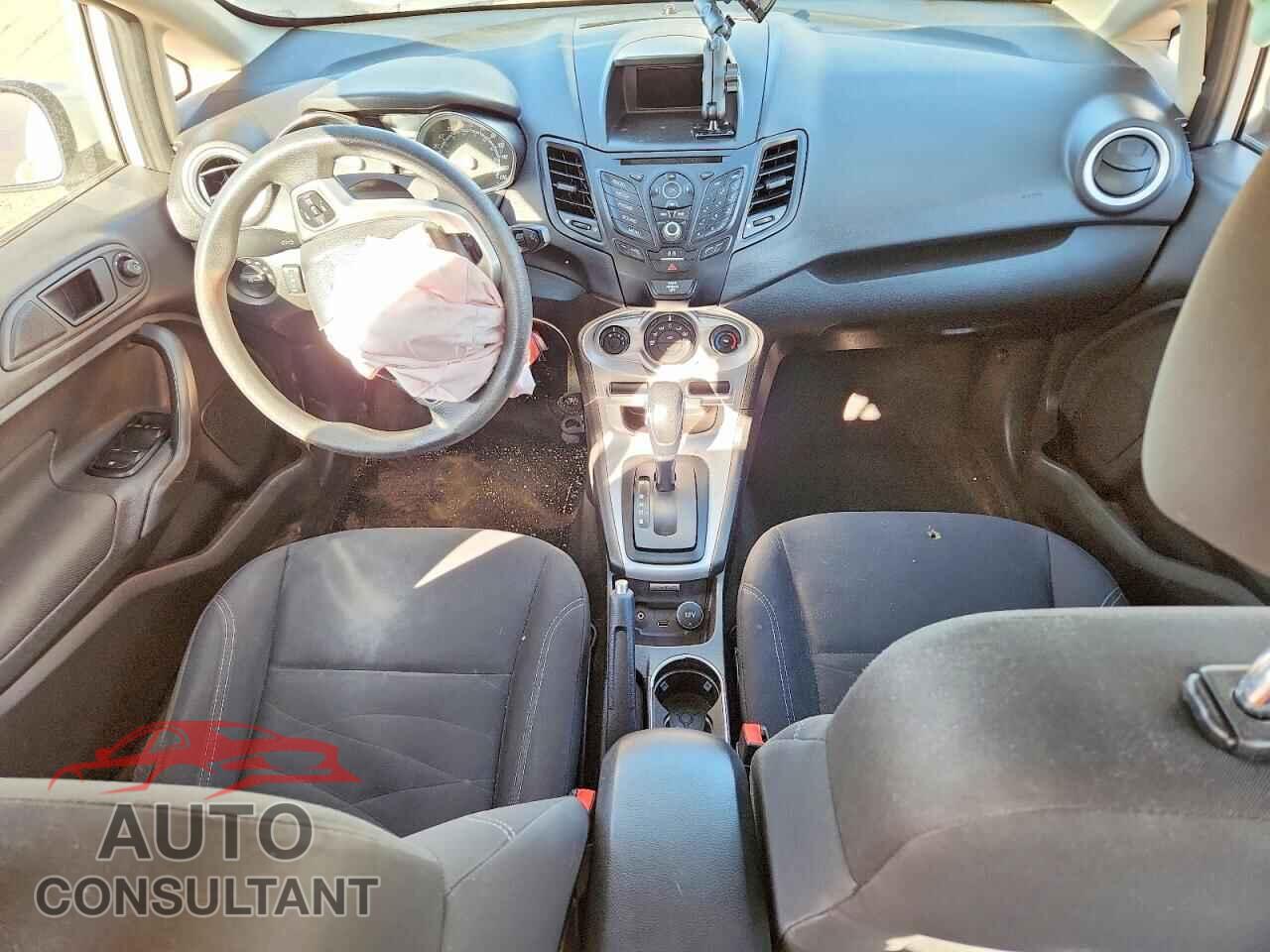 FORD FIESTA 2019 - 3FADP4BJ2KM120060