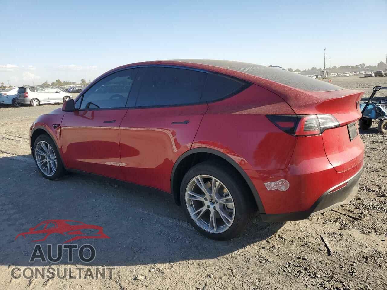 TESLA MODEL Y 2023 - 7SAYGDEE5PF899365