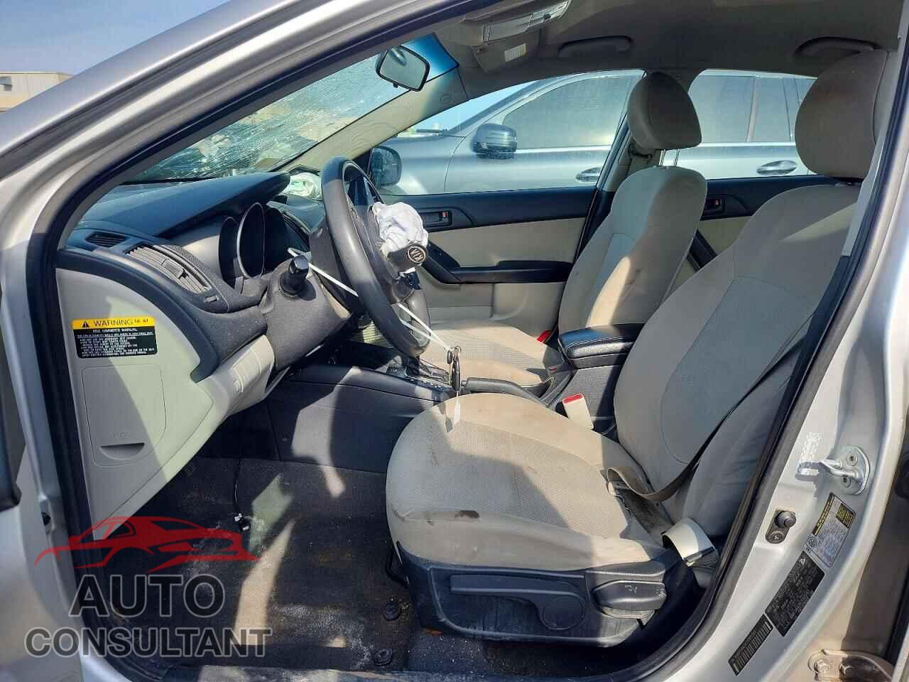 KIA FORTE 2012 - KNAFU4A2XC5505263