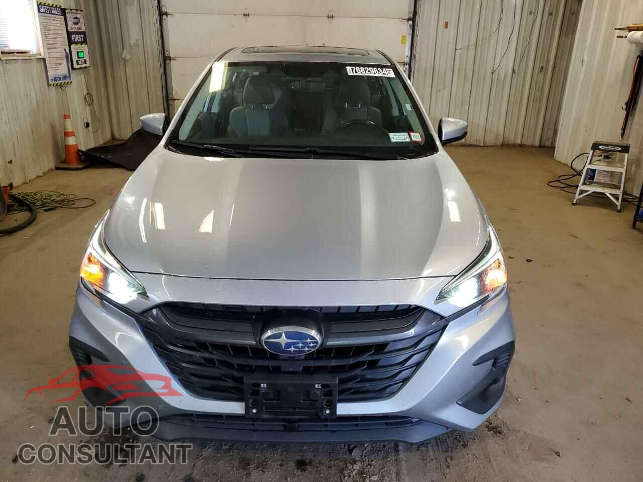 SUBARU LEGACY 2024 - 4S3BWAN68R3003170