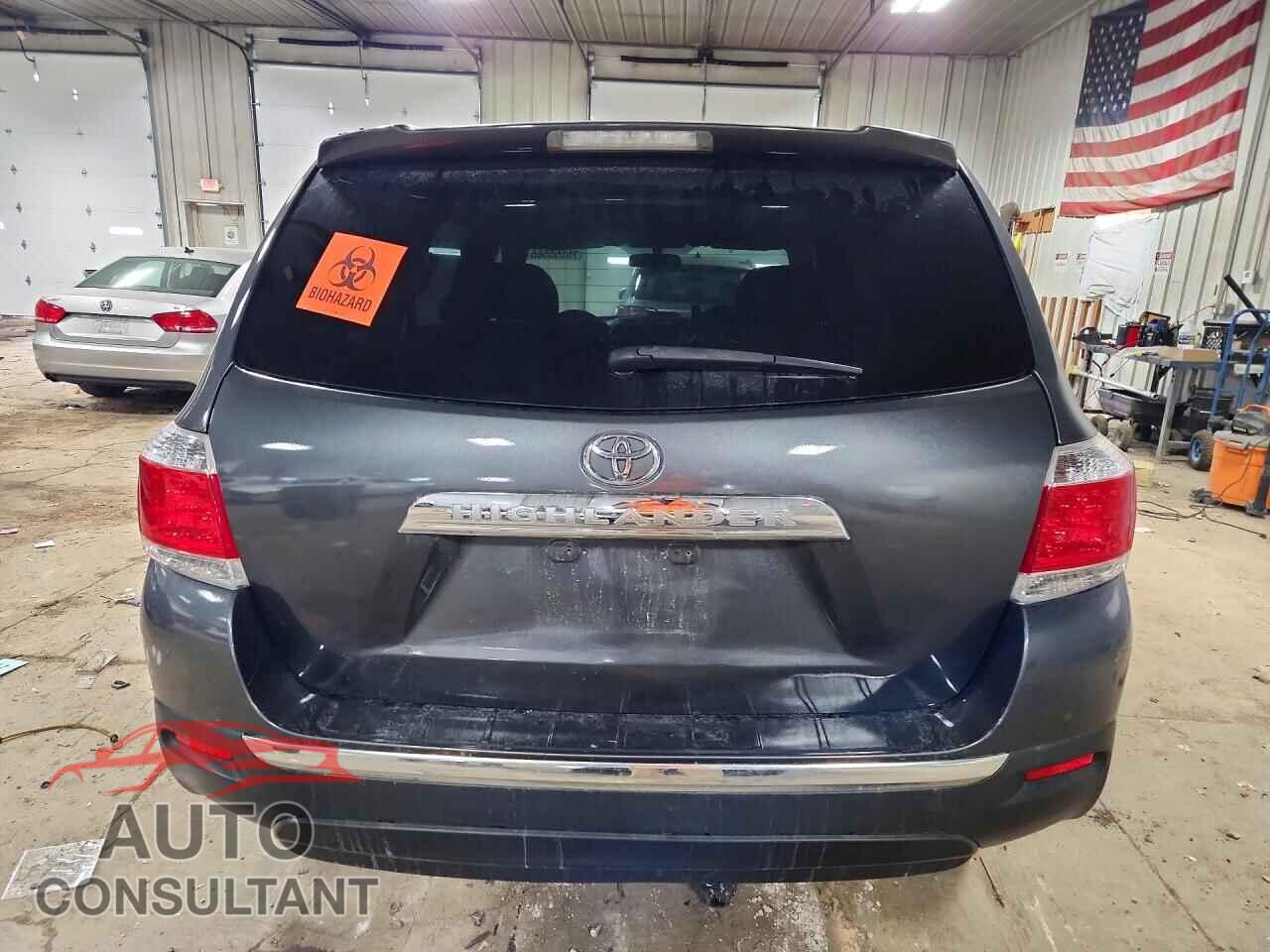 TOYOTA HIGHLANDER 2012 - 5TDZA3EH1CS025527