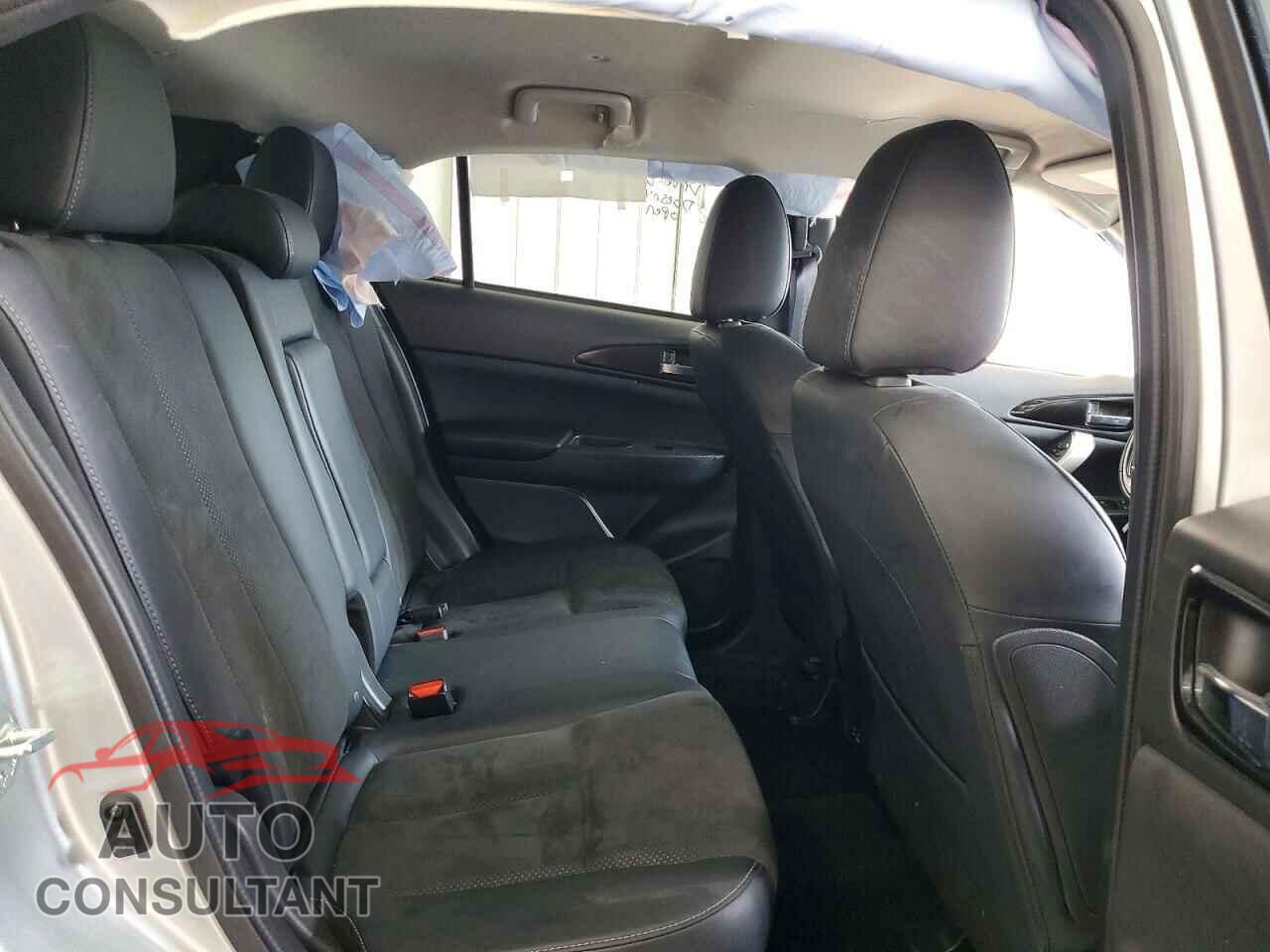 MITSUBISHI ECLIPSE 2025 - JA4ATWAA7SZ045273