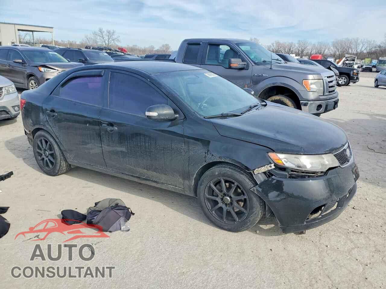 KIA FORTE 2010 - KNAFU4A2XA5822425
