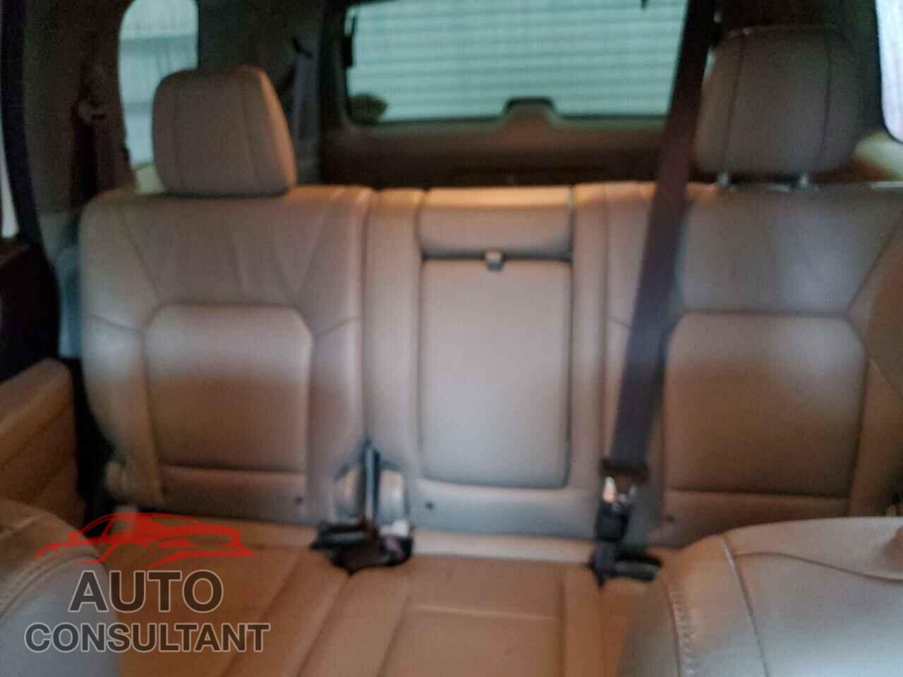 HONDA PILOT 2015 - 5FNYF3H70FB021266