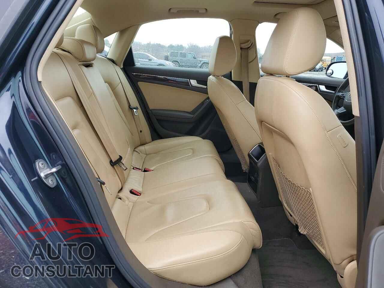 AUDI A4 2013 - WAUBFAFL8DN018847