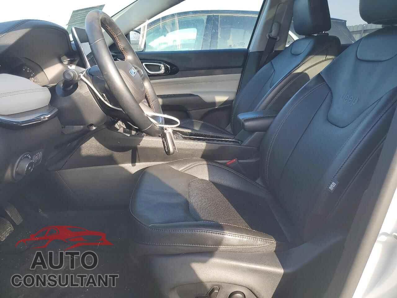JEEP COMPASS 2022 - 3C4NJDCB7NT183530