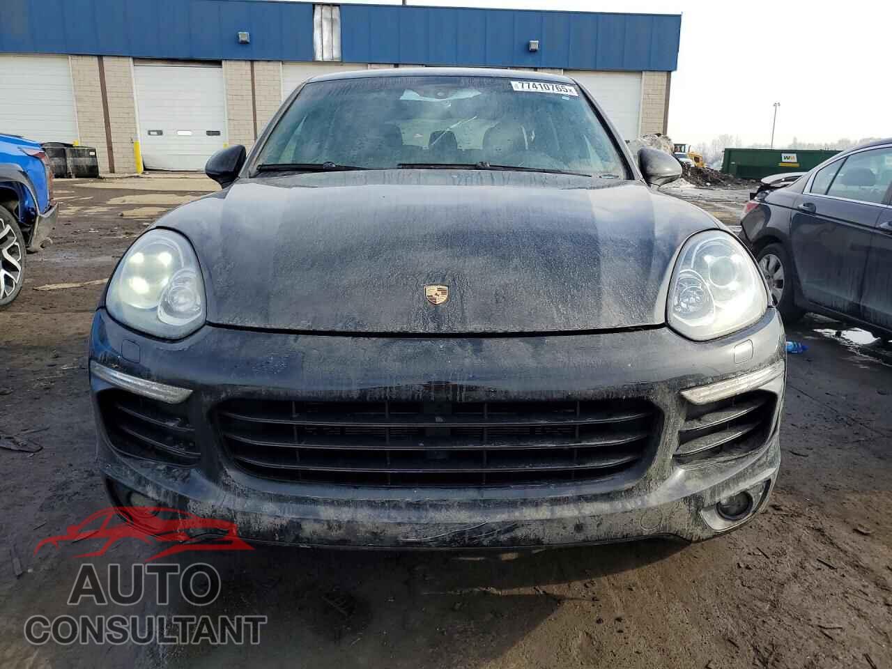 PORSCHE CAYENNE 2018 - WP1AA2A26JKA06564