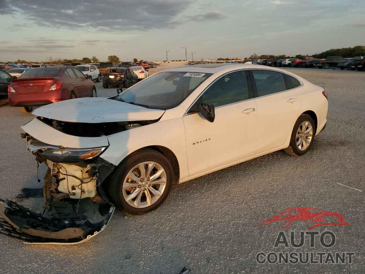 CHEVROLET MALIBU 2022 - 1G1ZD5ST2NF115924