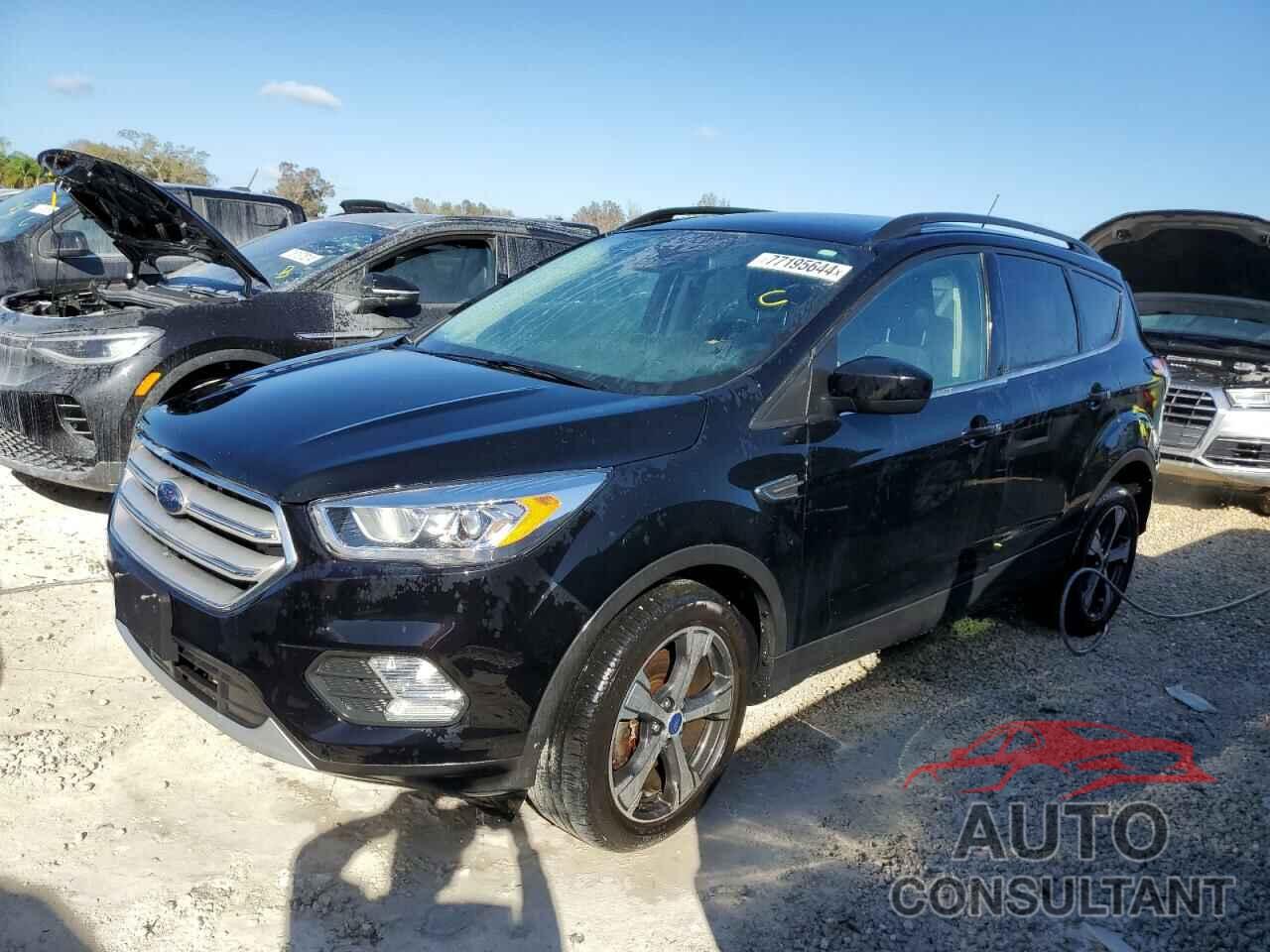FORD ESCAPE 2018 - 1FMCU9HD3JUC74005