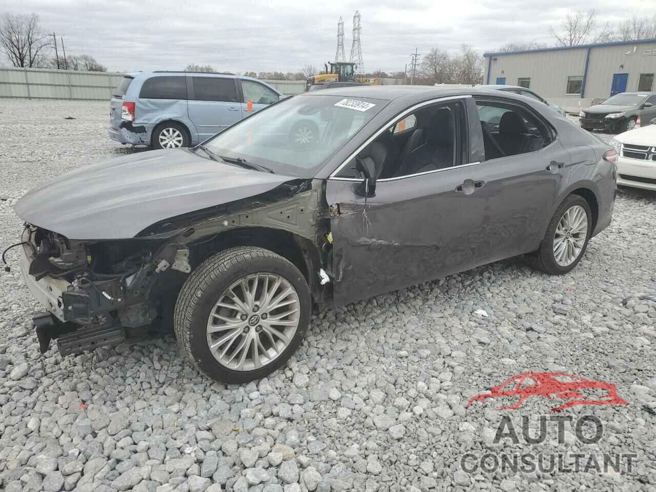 TOYOTA CAMRY 2020 - 4T1F11AK7LU940592