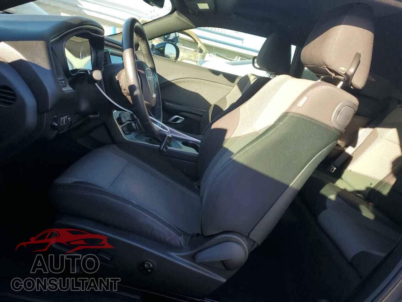 DODGE CHALLENGER 2015 - 2C3CDZAG2FH885070