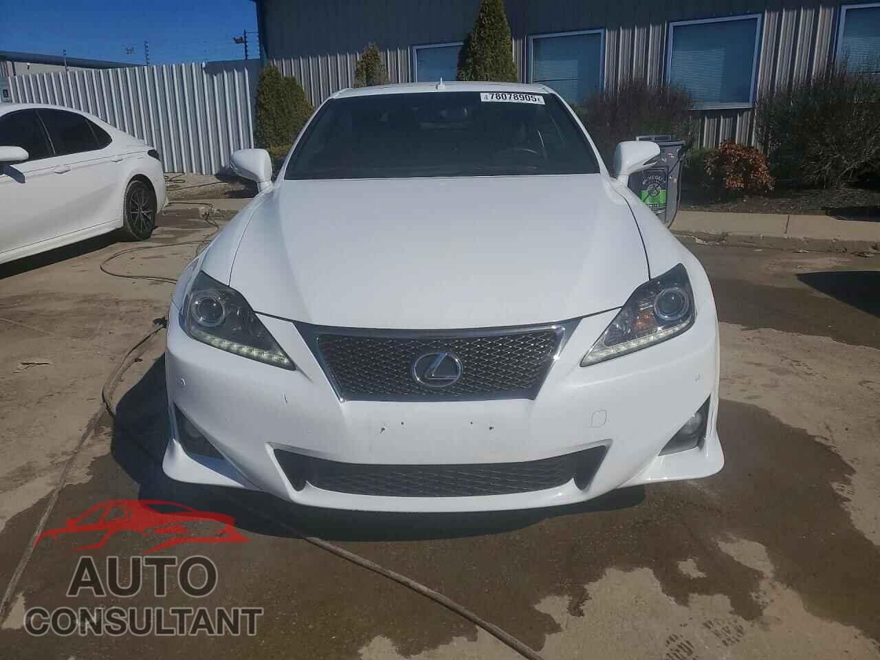 LEXUS IS 250C 2014 - JTHFF2C20E2530190