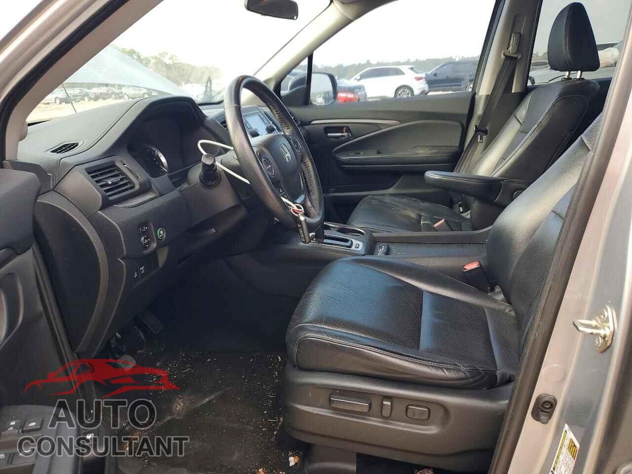 HONDA RIDGELINE 2017 - 5FPYK2F52HB002607