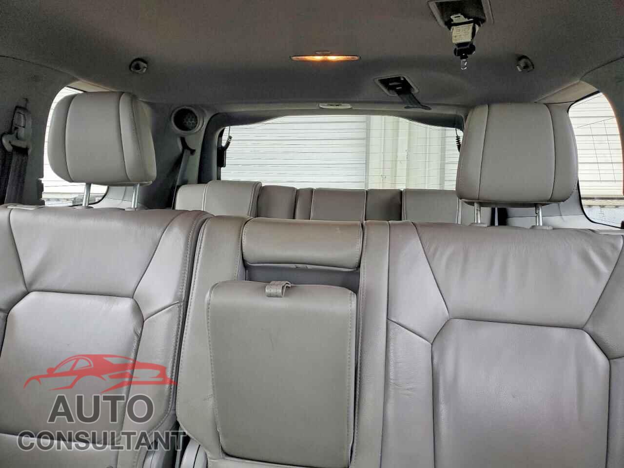HONDA PILOT 2013 - 5FNYF3H90DB044397