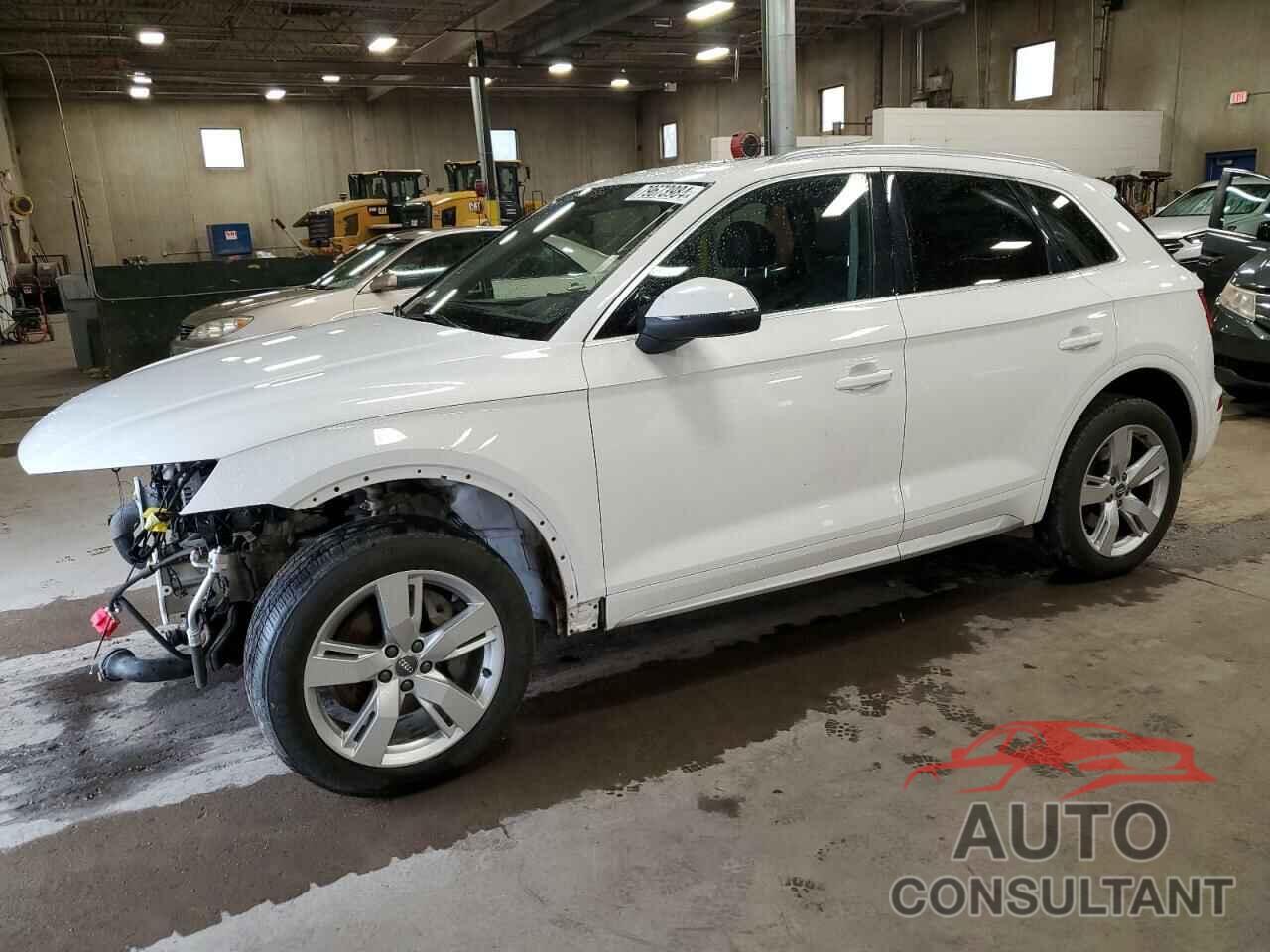 AUDI Q5 2018 - WA1CNAFY9J2059081