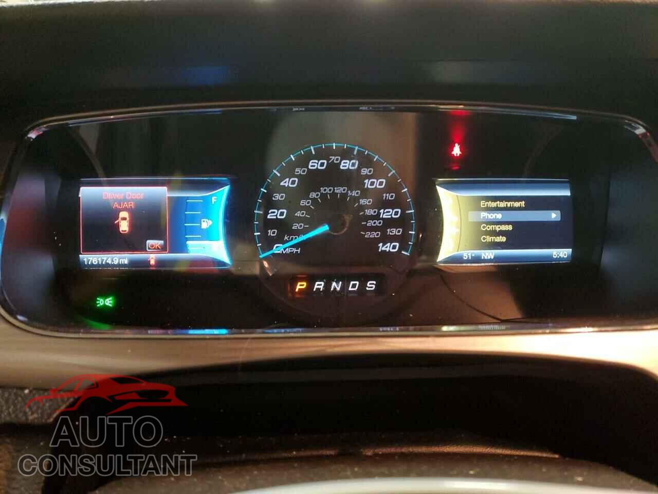 FORD TAURUS 2013 - 1FAHP2E88DG211880