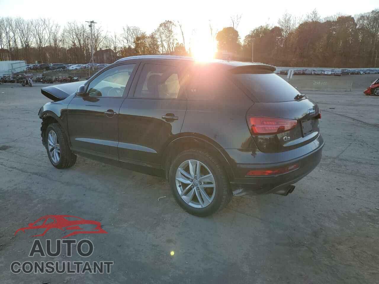 AUDI Q3 2017 - WA1ECCFS6HR005406