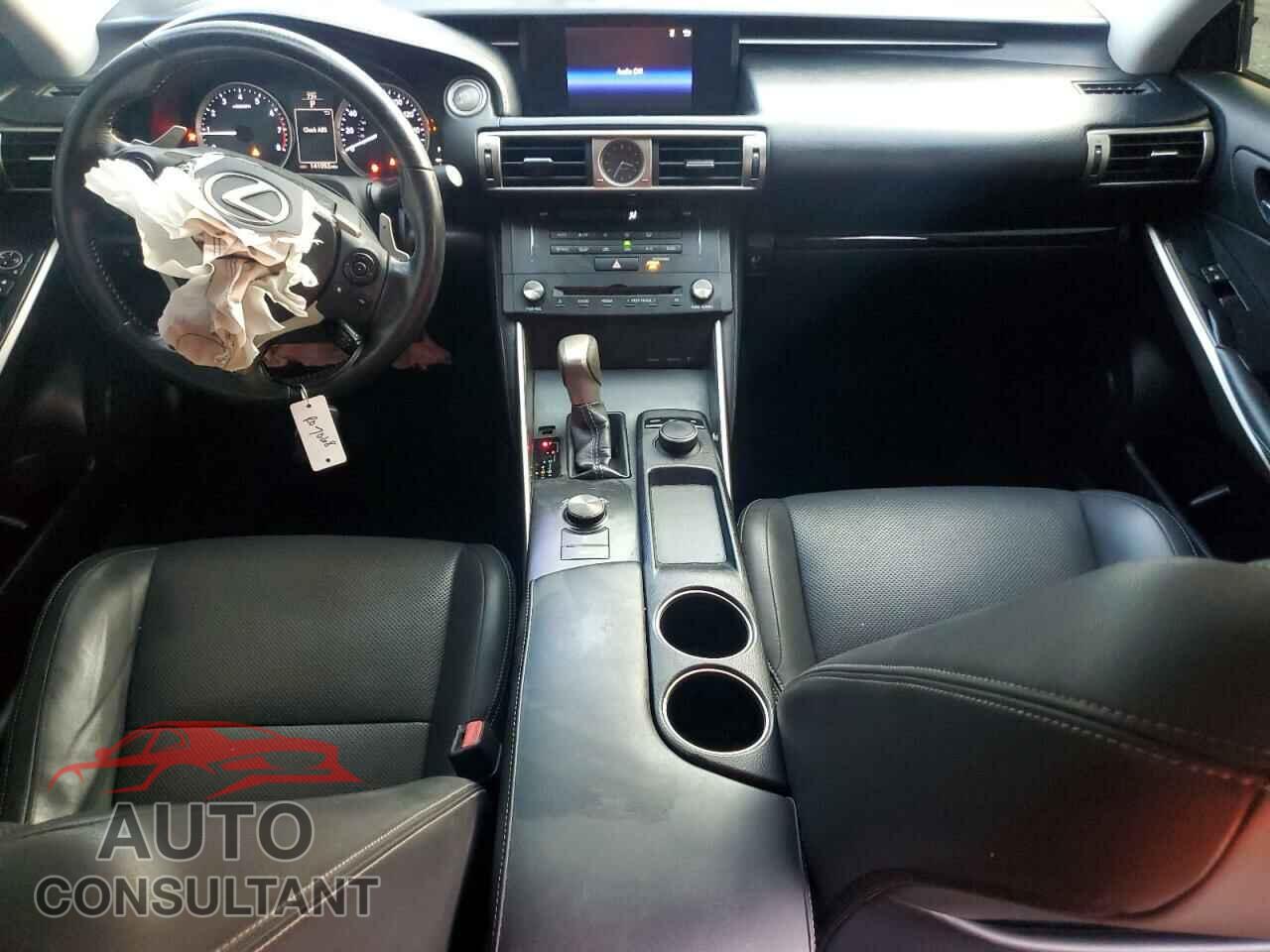 LEXUS IS 2015 - JTHBF1D21F5072151