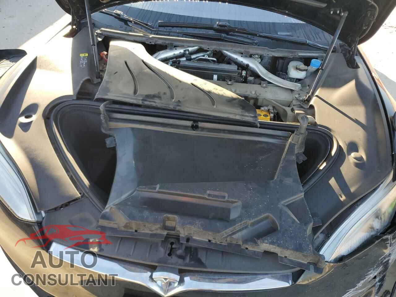 TESLA MODEL S 2017 - 5YJSA1E10HF209989