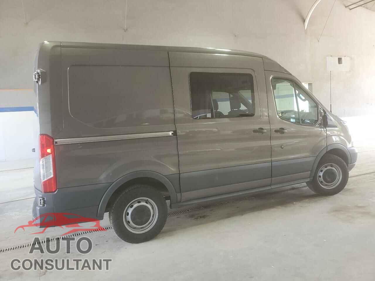 FORD TRANSIT 2015 - 1FTNE1CM2FKA51492