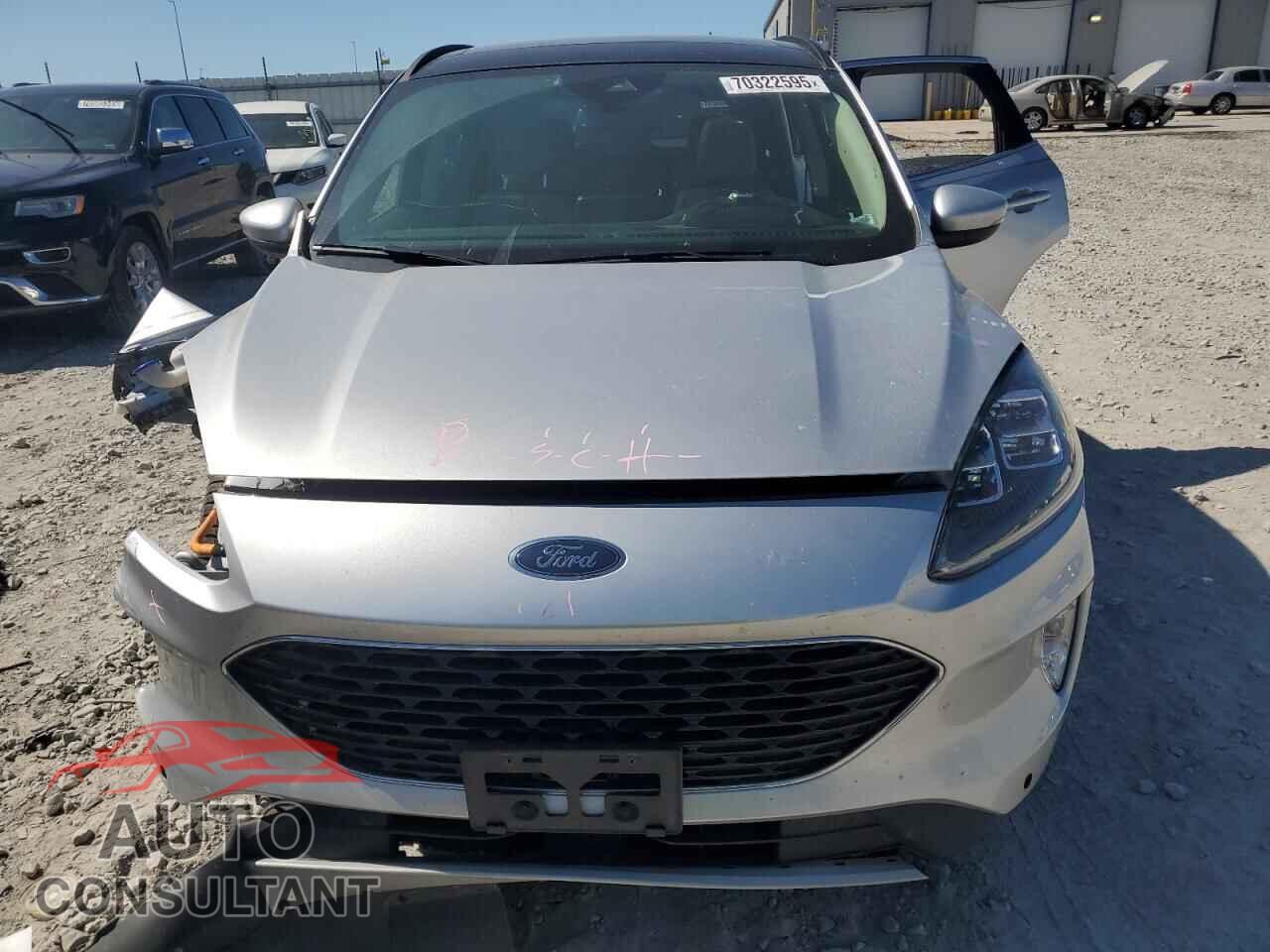 FORD ESCAPE 2020 - 1FMCU0DZ7LUA55421