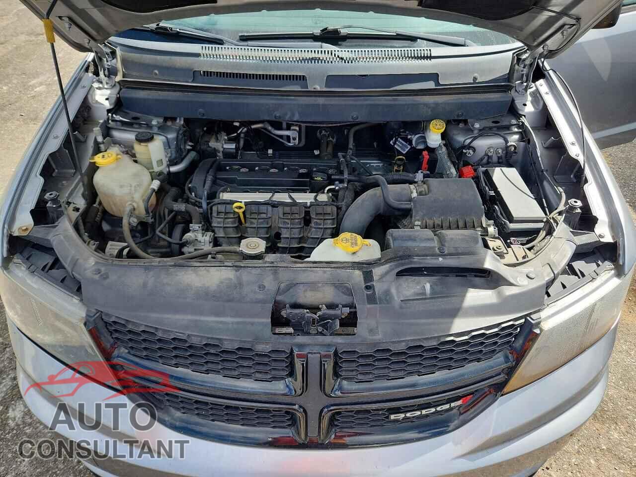 DODGE JOURNEY 2018 - 3C4PDCAB2JT309669