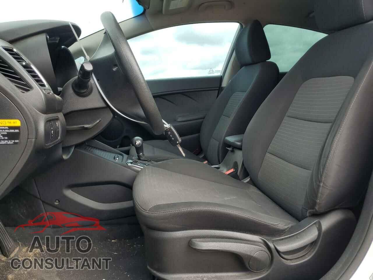 KIA FORTE 2017 - 3KPFL4A72HE145306