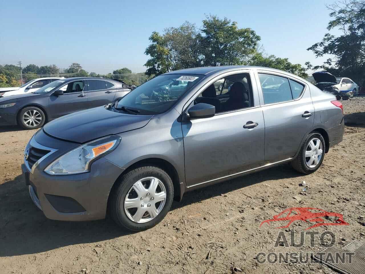 NISSAN VERSA 2018 - 3N1CN7AP7JL802233