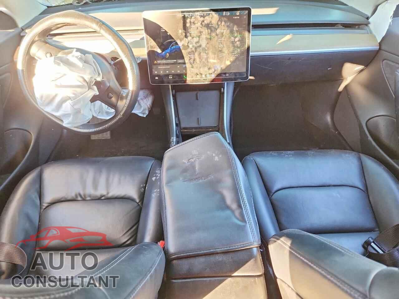 TESLA MODEL 3 2018 - 5YJ3E1EA8JF038424