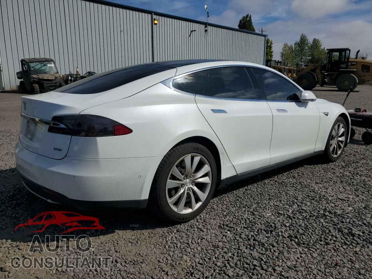 TESLA MODEL S 2016 - 5YJSA1E25GF128560