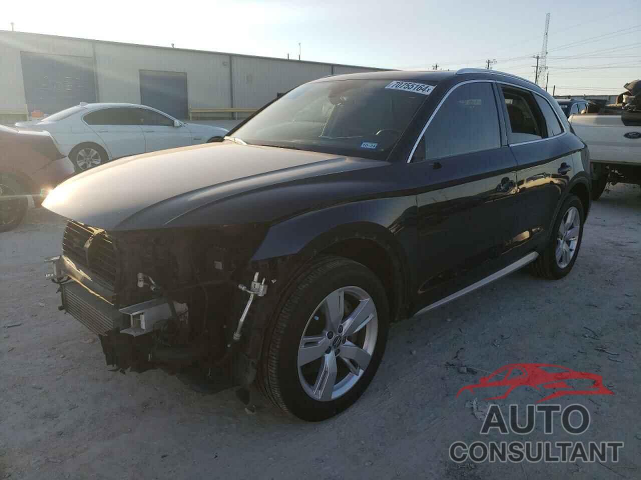 AUDI Q5 2018 - WA1BNAFY1J2030816