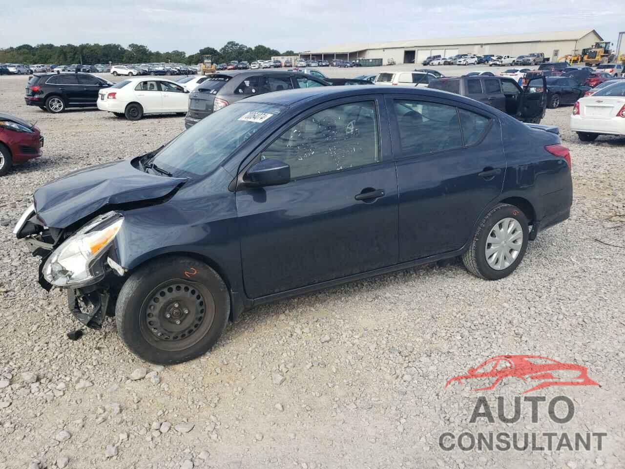 NISSAN VERSA 2017 - 3N1CN7AP4HL869205