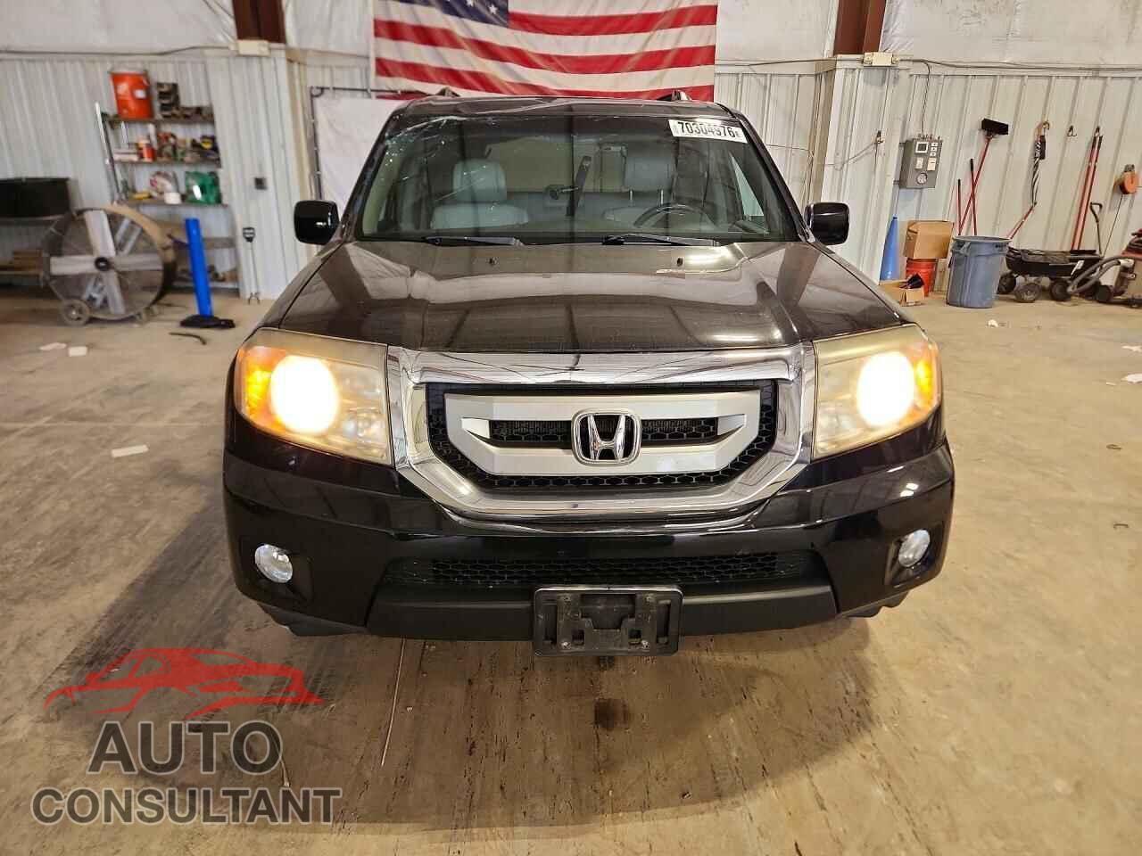 HONDA PILOT 2011 - 5FNYF3H58BB018415