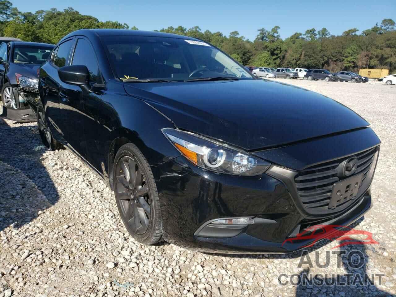 MAZDA 3 2018 - 3MZBN1V34JM271786