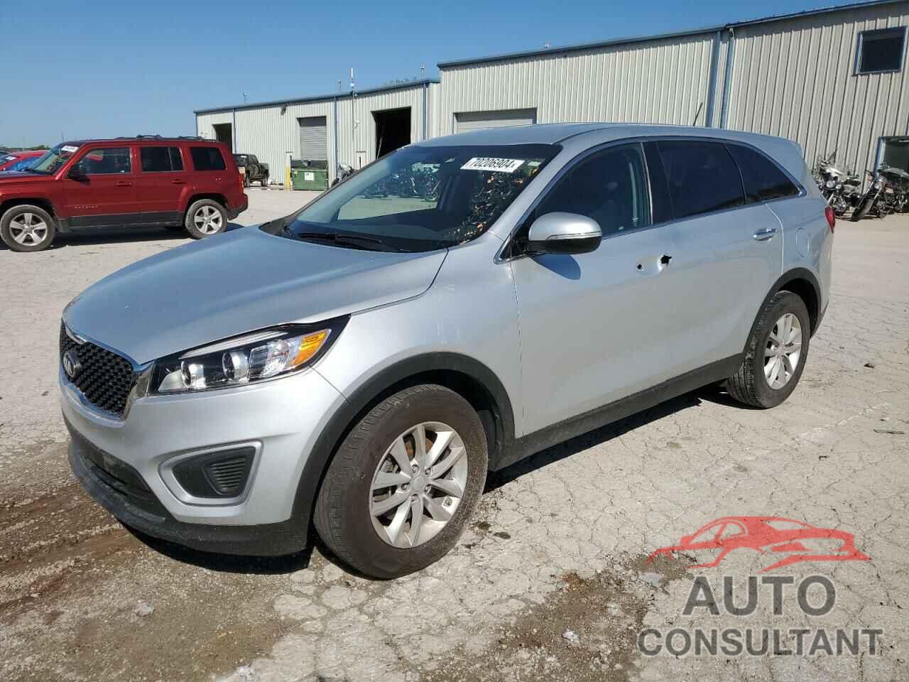 KIA SORENTO 2018 - 5XYPG4A35JG398876