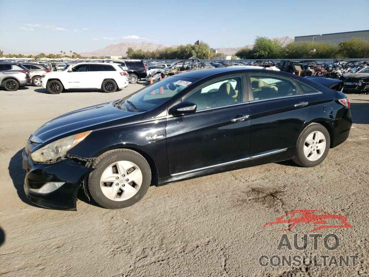 HYUNDAI SONATA 2012 - KMHEC4A49CA038388