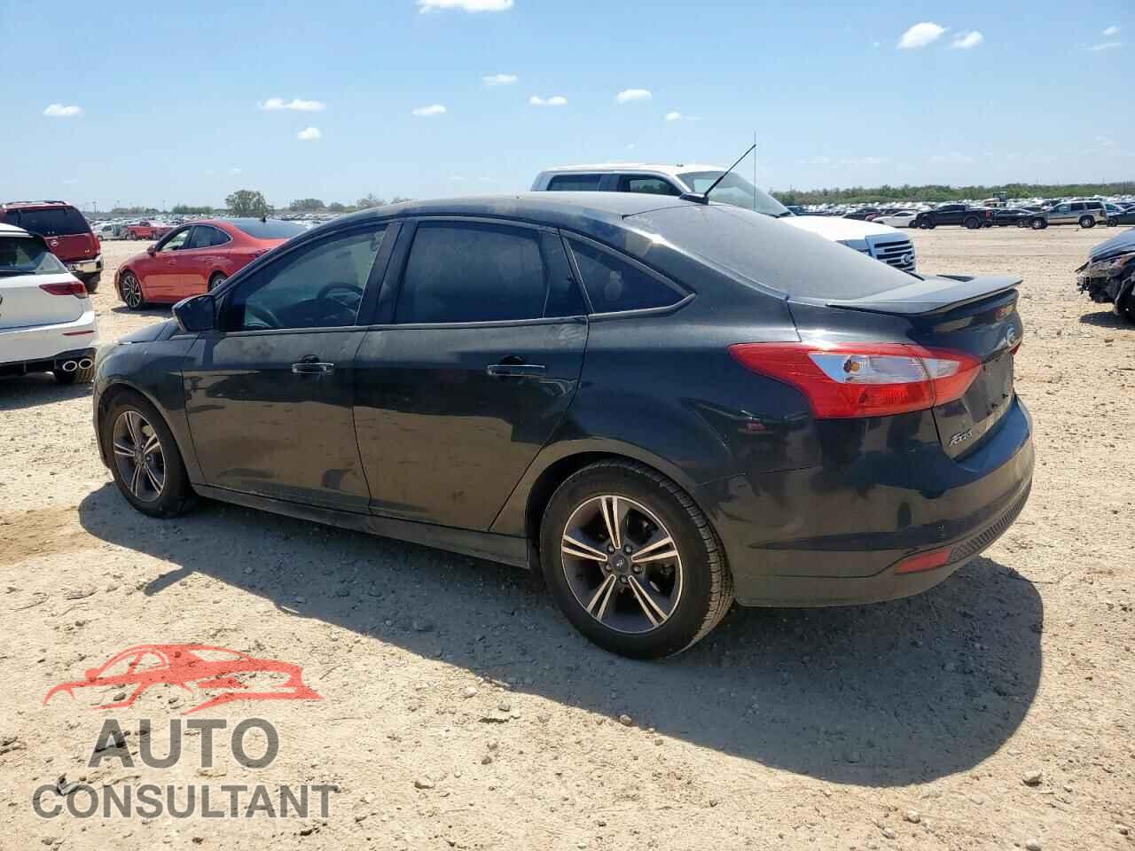 FORD FOCUS 2014 - 1FADP3F27EL440137