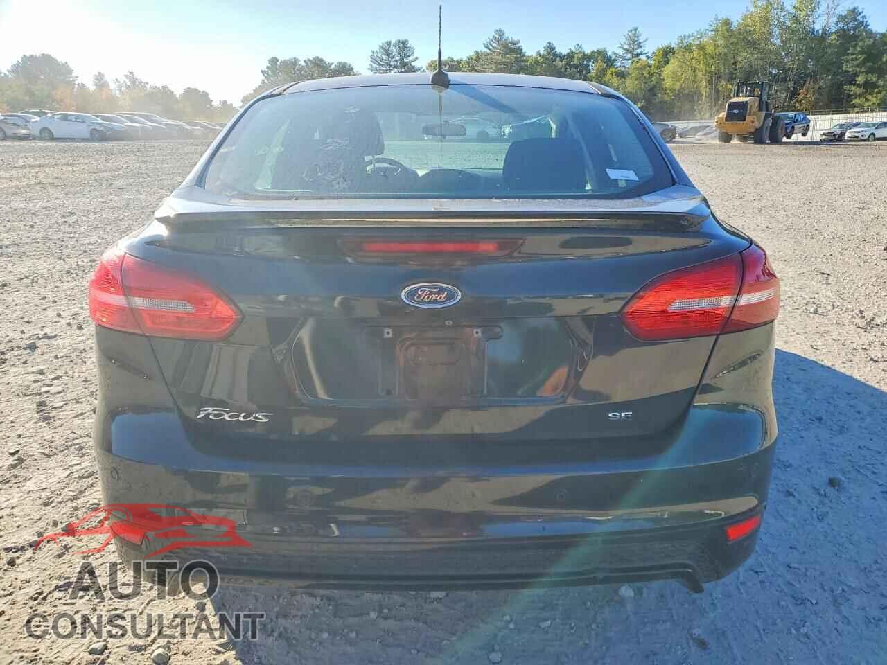 FORD FOCUS 2015 - 1FADP3F23FL258839