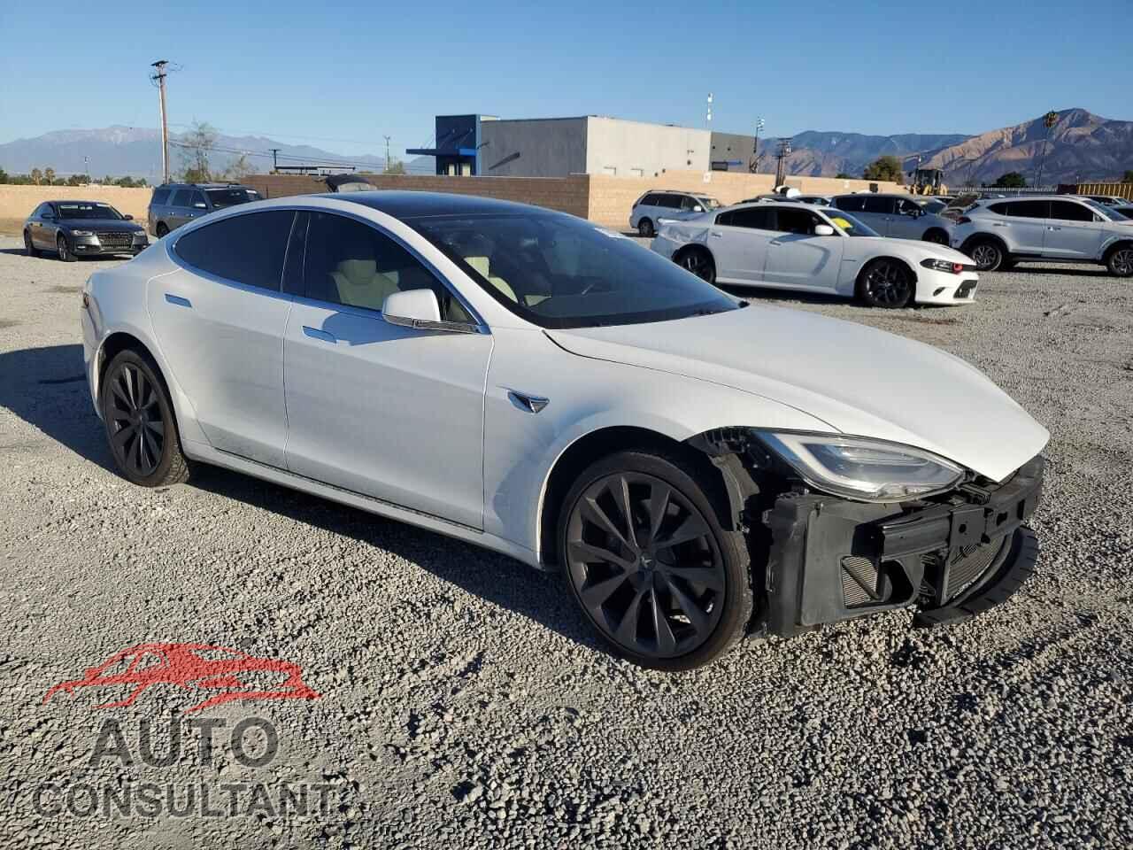 TESLA MODEL S 2020 - 5YJSA1E27LF415330