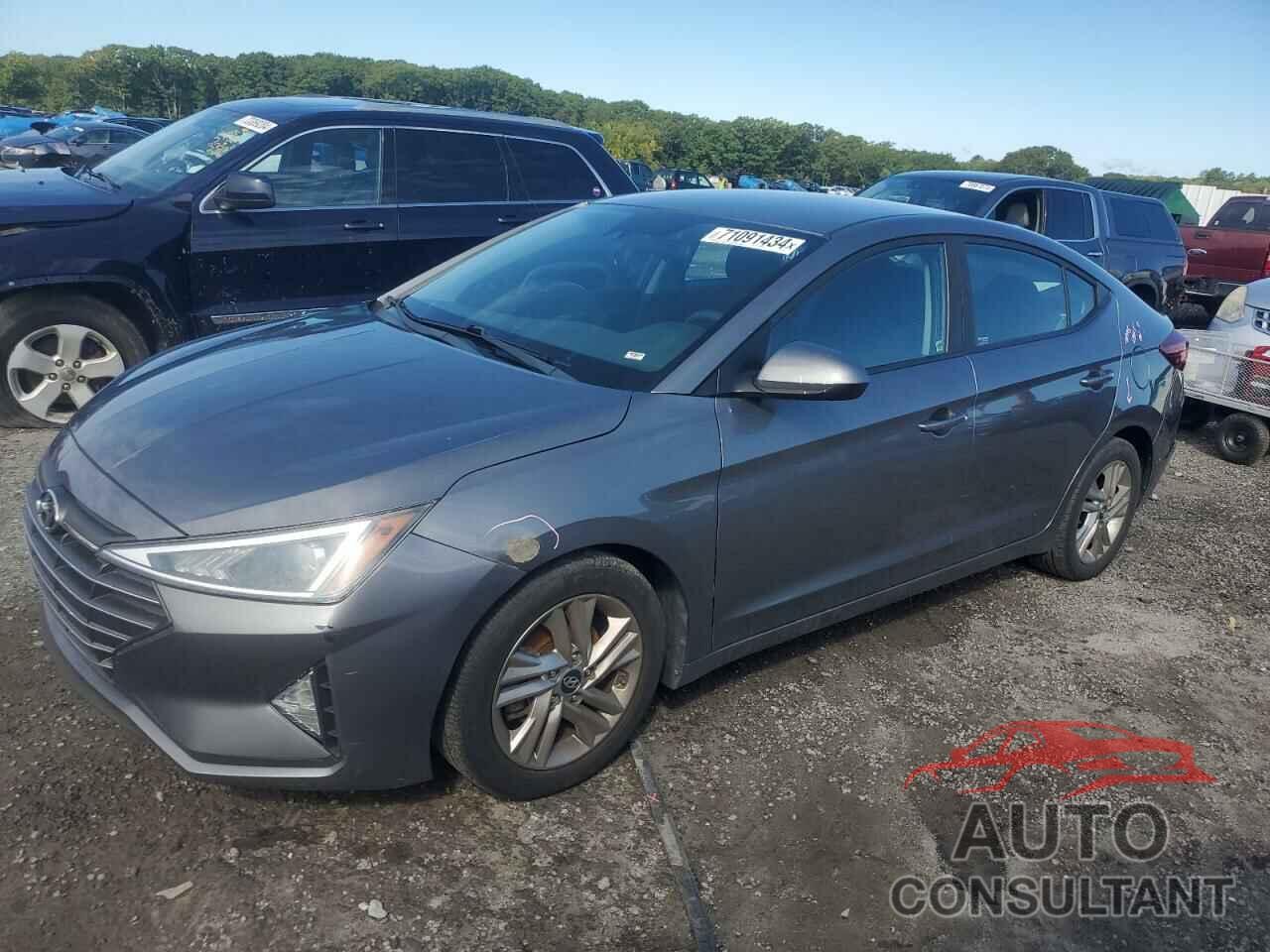 HYUNDAI ELANTRA 2019 - 5NPD84LF0KH482413