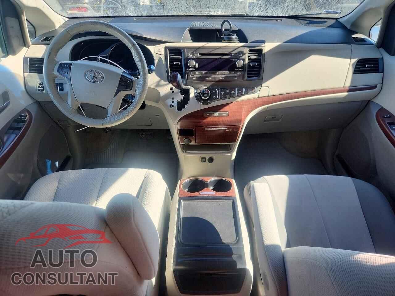 TOYOTA SIENNA 2012 - 5TDYK3DC4CS257103