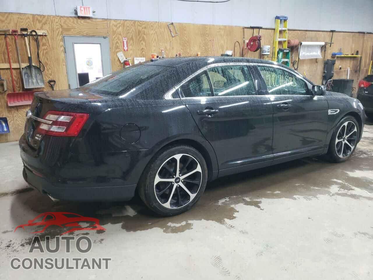 FORD TAURUS 2015 - 1FAHP2H83FG165812