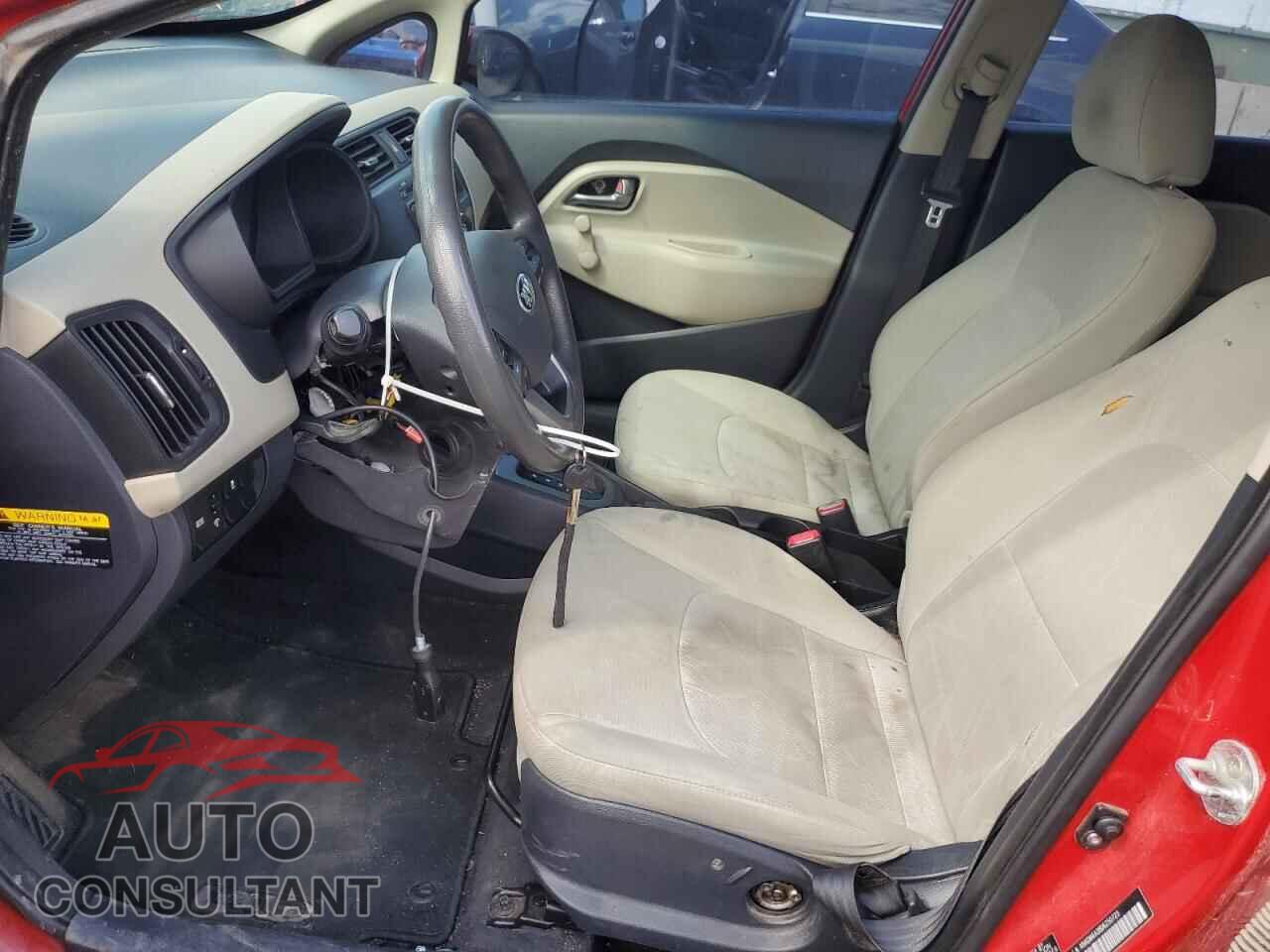 KIA RIO 2013 - KNADM4A38D6250723