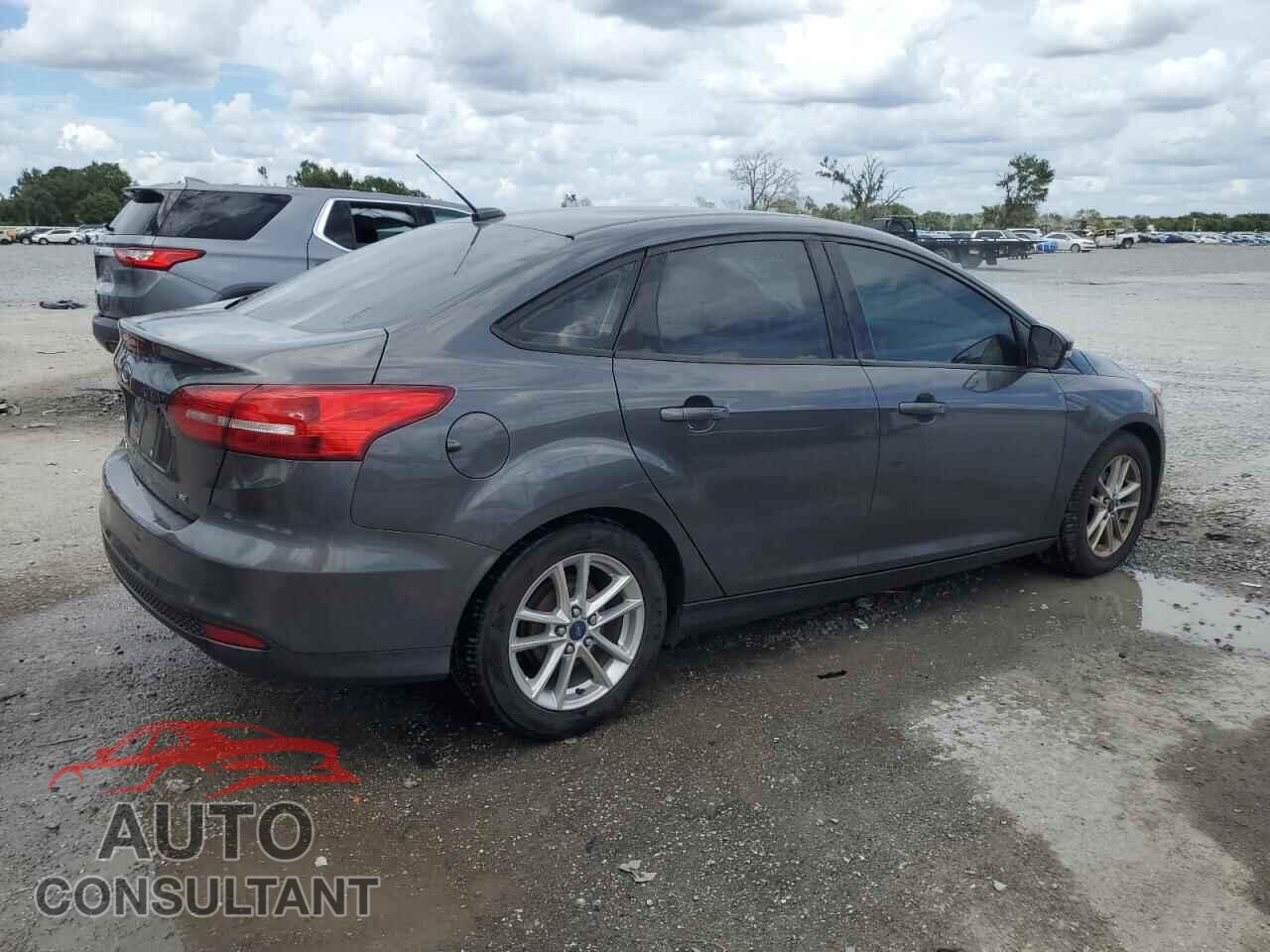 FORD FOCUS 2017 - 1FADP3F23HL331274