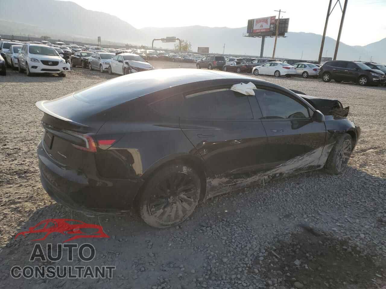 TESLA MODEL 3 2024 - 5YJ3E1EB2RF854887