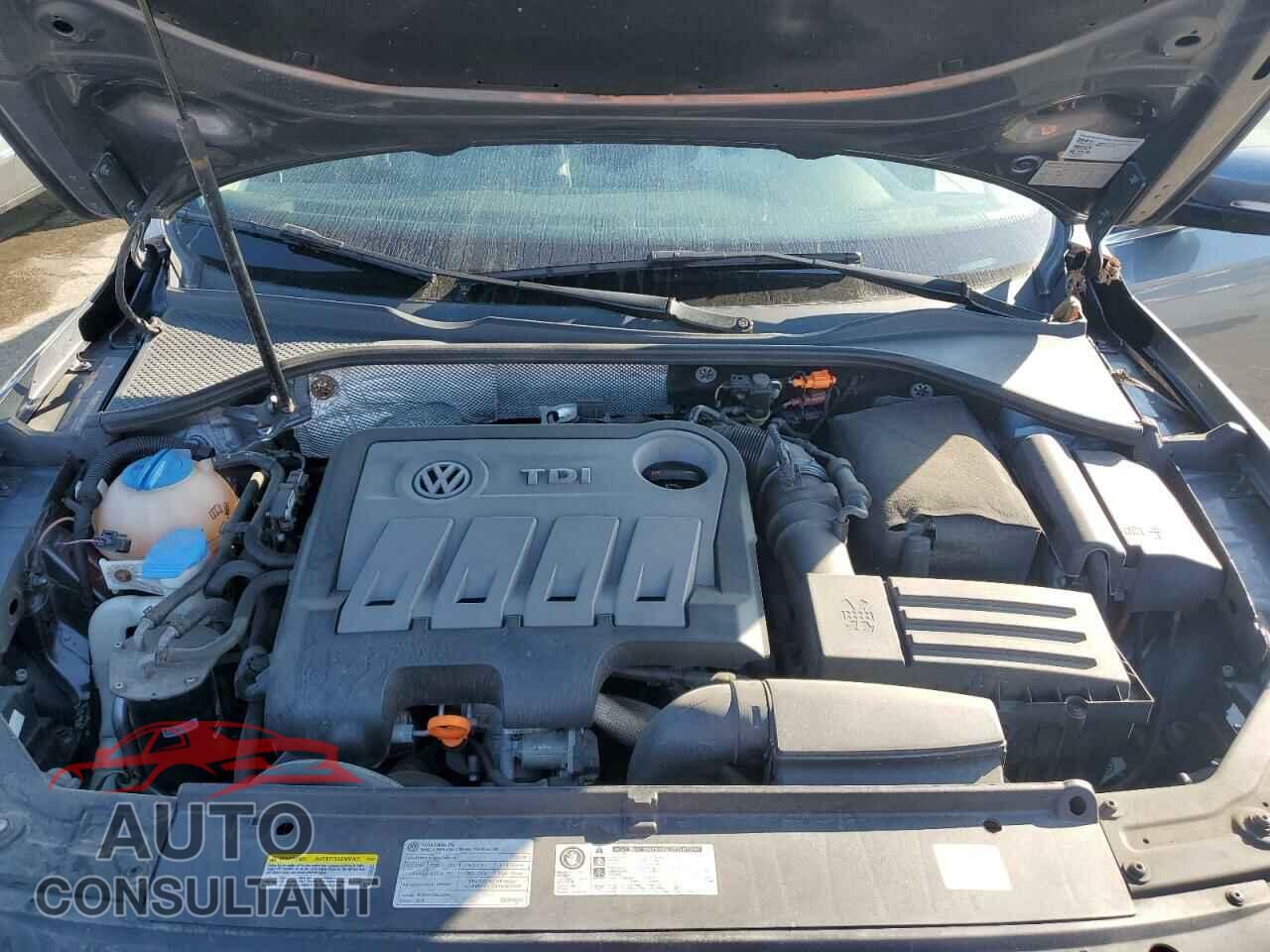 VOLKSWAGEN PASSAT 2014 - 1VWBN7A3XEC009948