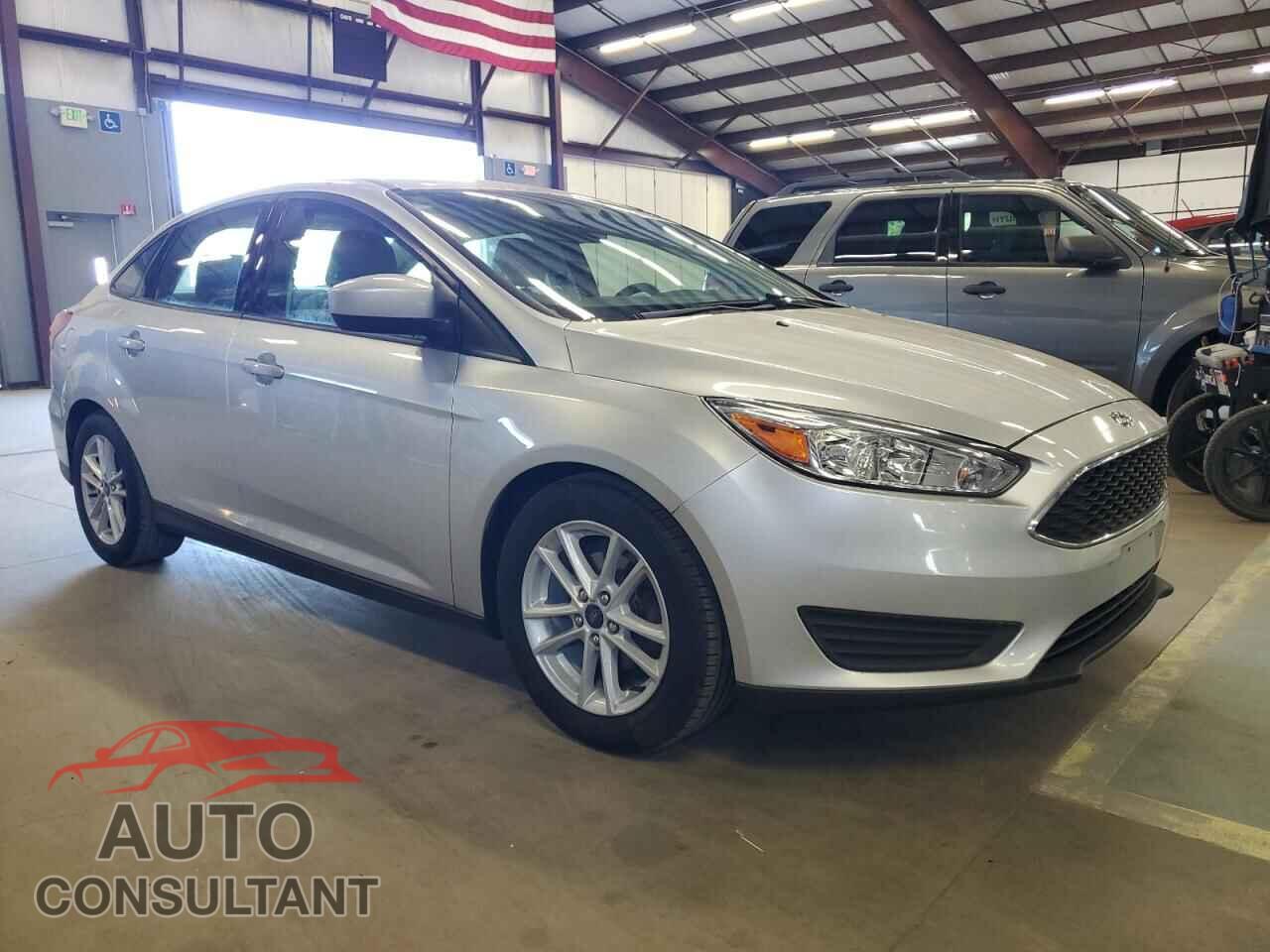 FORD FOCUS 2018 - 1FADP3F21JL288964