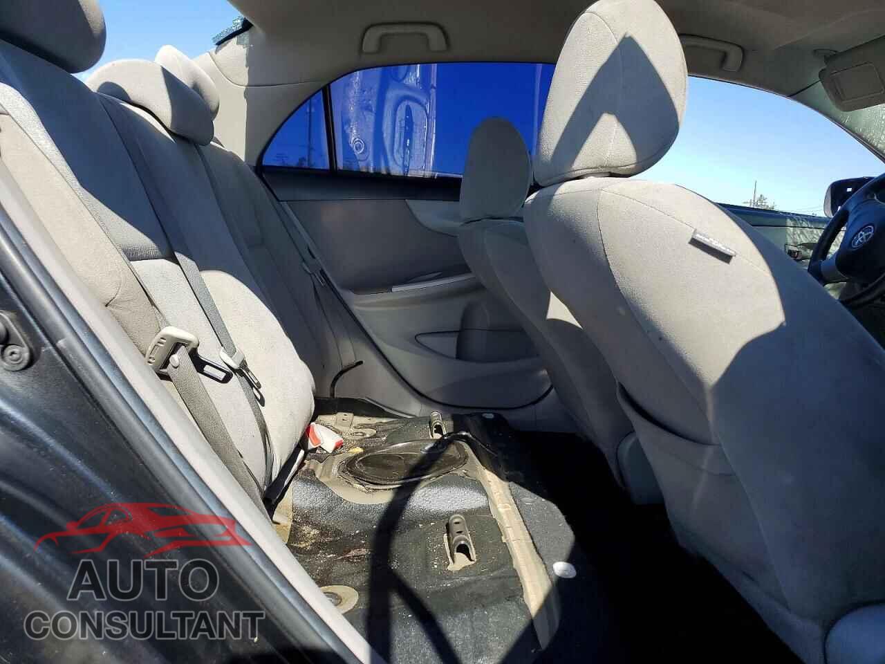 TOYOTA COROLLA 2013 - 5YFBU4EE4DP134790